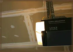 SOS Garage Doors San Antonio, TX 210-245-5642 - openers-sid-gr-02m